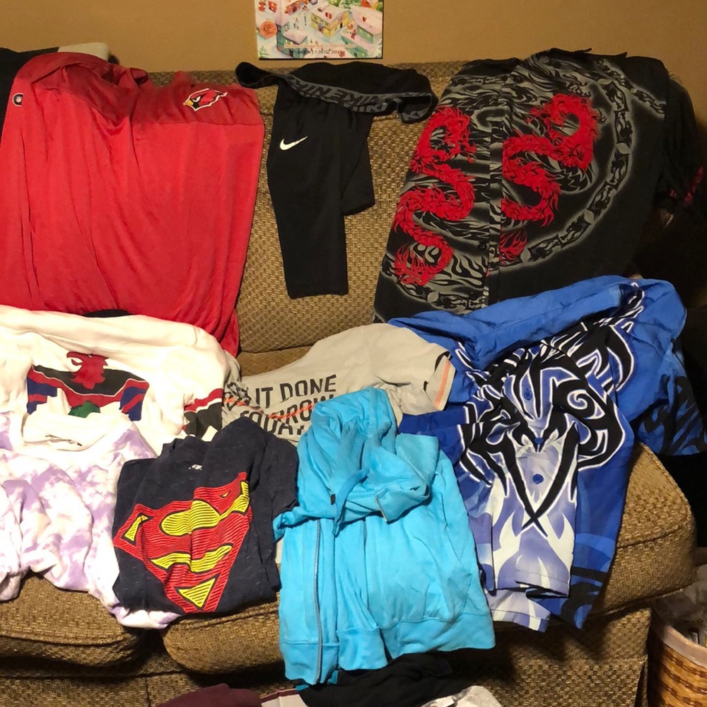 Mystery box of clothes sizes range size M to L